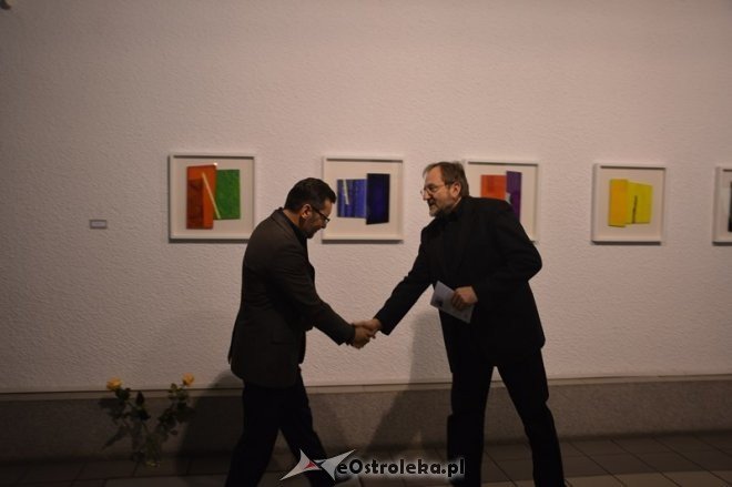 Wernisaż wystawy malarskiej KU ABSTRAKCJI [05.02.2015] - zdjęcie #38 - eOstroleka.pl