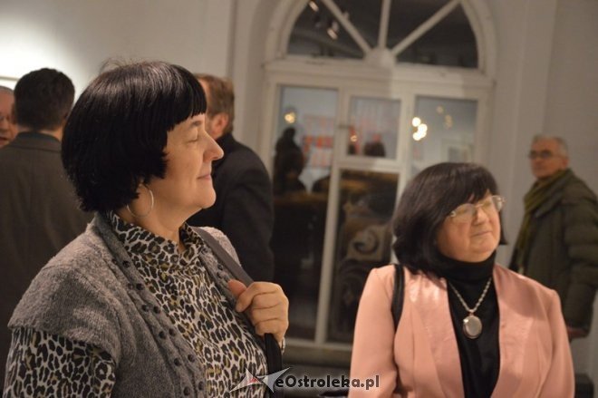 Wernisaż wystawy malarskiej KU ABSTRAKCJI [05.02.2015] - zdjęcie #22 - eOstroleka.pl