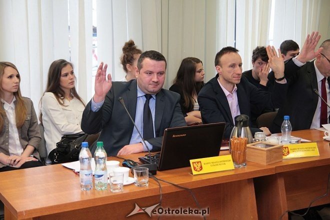 Ostrołęka: Za nami V sesja Rady Miasta [WIDEO, ZDJĘCIA] - zdjęcie #6 - eOstroleka.pl