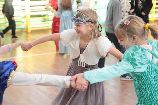 Ball karnawałowy w SP nr 2 [06.02.2015] - zdjęcie #133 - eOstroleka.pl