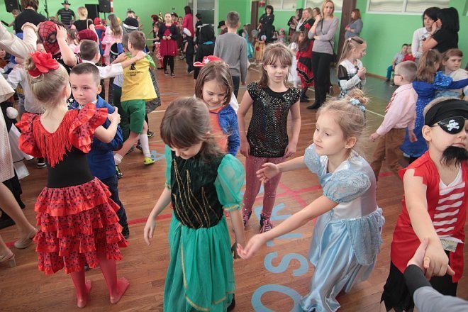 Ball karnawałowy w SP nr 2 [06.02.2015] - zdjęcie #126 - eOstroleka.pl