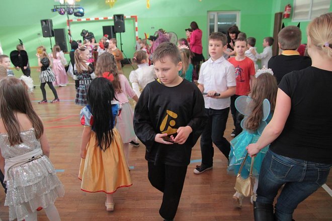 Ball karnawałowy w SP nr 2 [06.02.2015] - zdjęcie #117 - eOstroleka.pl