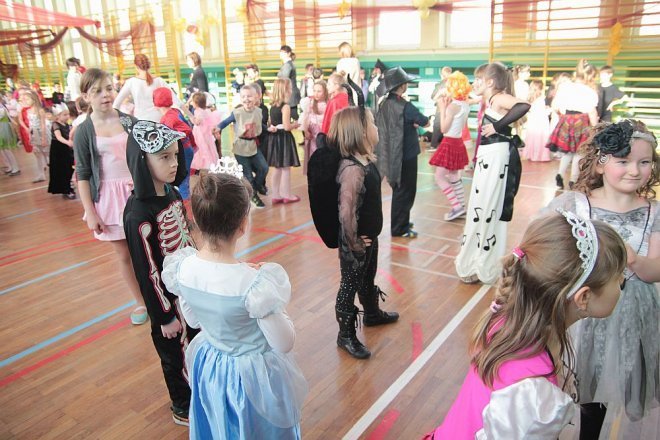 Ball karnawałowy w SP nr 2 [06.02.2015] - zdjęcie #101 - eOstroleka.pl
