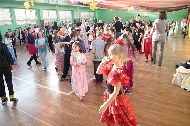 Ball karnawałowy w SP nr 2 [06.02.2015] - zdjęcie #22 - eOstroleka.pl
