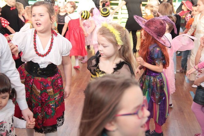 Ball karnawałowy w SP nr 2 [06.02.2015] - zdjęcie #13 - eOstroleka.pl