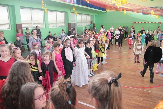 Ball karnawałowy w SP nr 2 [06.02.2015] - zdjęcie #1 - eOstroleka.pl