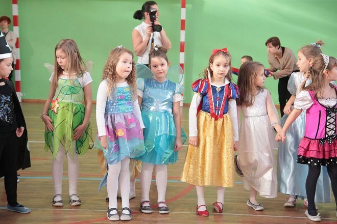 Ball karnawałowy w SP nr 2 [06.02.2015] - zdjęcie #104 - eOstroleka.pl