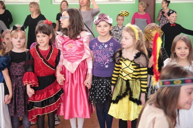 Ball karnawałowy w SP nr 2 [06.02.2015] - zdjęcie #91 - eOstroleka.pl