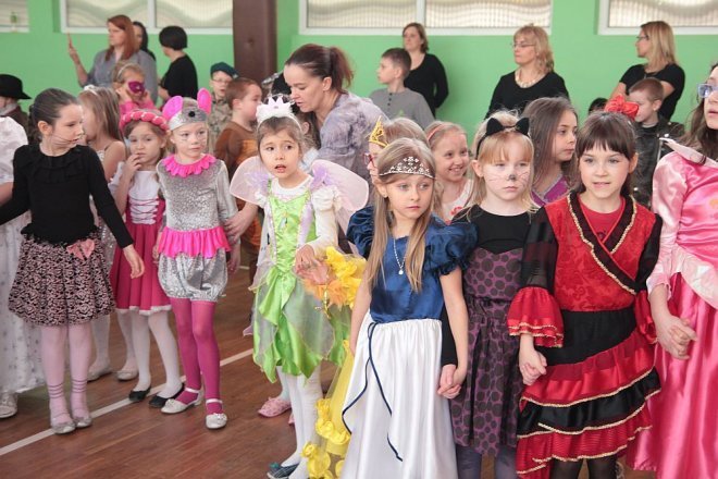 Ball karnawałowy w SP nr 2 [06.02.2015] - zdjęcie #89 - eOstroleka.pl