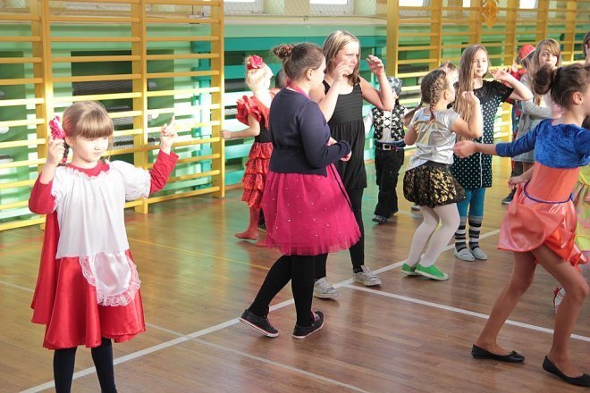 Ball karnawałowy w SP nr 2 [06.02.2015] - zdjęcie #80 - eOstroleka.pl