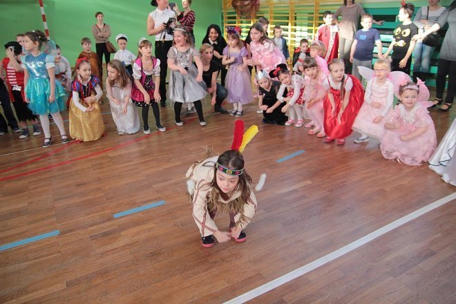 Ball karnawałowy w SP nr 2 [06.02.2015] - zdjęcie #79 - eOstroleka.pl