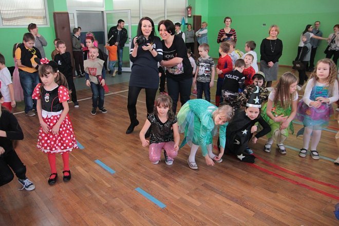 Ball karnawałowy w SP nr 2 [06.02.2015] - zdjęcie #64 - eOstroleka.pl