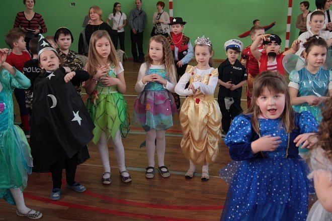 Ball karnawałowy w SP nr 2 [06.02.2015] - zdjęcie #61 - eOstroleka.pl