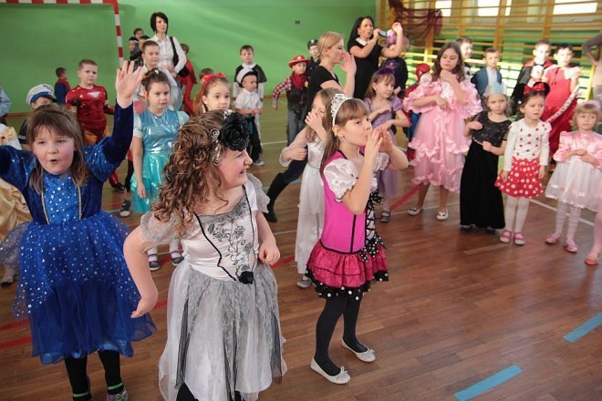 Ball karnawałowy w SP nr 2 [06.02.2015] - zdjęcie #59 - eOstroleka.pl