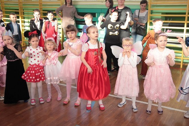 Ball karnawałowy w SP nr 2 [06.02.2015] - zdjęcie #53 - eOstroleka.pl