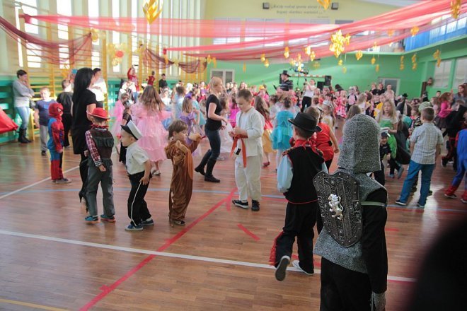 Ball karnawałowy w SP nr 2 [06.02.2015] - zdjęcie #36 - eOstroleka.pl