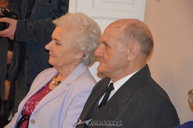 Uroczystość wręczenia medali za długoletnie pożycie małżeńskie [06.02.2015] - zdjęcie #30 - eOstroleka.pl