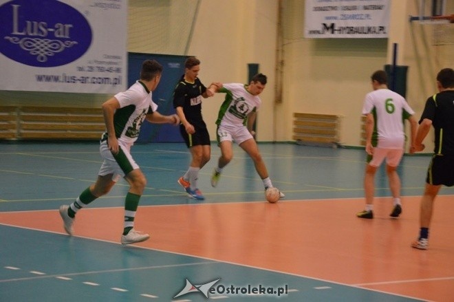 Nocna Liga Futsalu - 8. kolejka [06.02.2015] - zdjęcie #12 - eOstroleka.pl