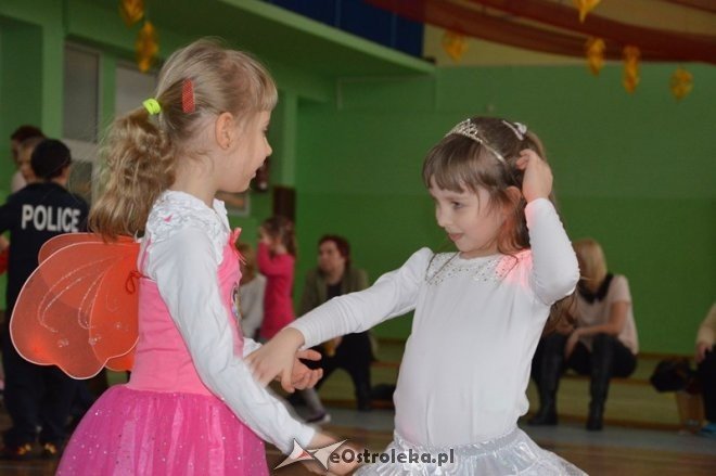 Zabawa choinkowa dla dzieci z os. Traugutta, Parkowe, Witosa [07.02.2015] - zdjęcie #32 - eOstroleka.pl
