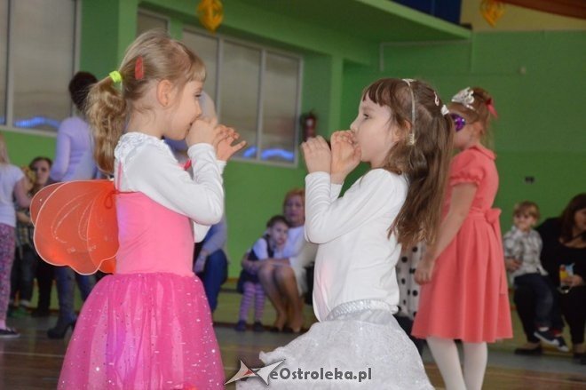 Zabawa choinkowa dla dzieci z os. Traugutta, Parkowe, Witosa [07.02.2015] - zdjęcie #38 - eOstroleka.pl