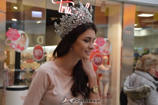 Dzień Dawcy Szpiku z Miss Polski w Galerii Bursztynowej [07.02.2015] - zdjęcie #31 - eOstroleka.pl