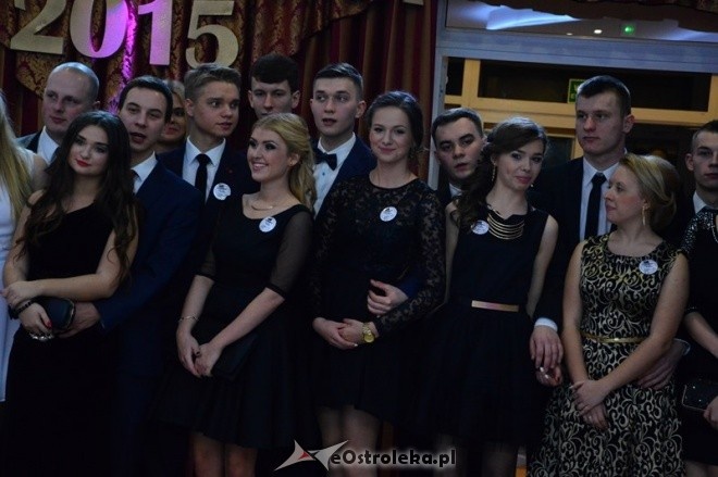 Studniówka ZSZ nr 4 w Ostrołęce [07.02.2015] - zdjęcie #123 - eOstroleka.pl