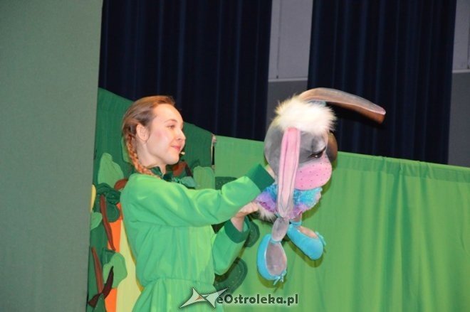 Spektakl teatralny Awanturka z Leśnego Podwórka [08.02.2015] - zdjęcie #1 - eOstroleka.pl