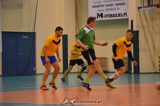 Nocna Liga Futsalu - 9. kolejka [08.02.2015] - zdjęcie #7 - eOstroleka.pl