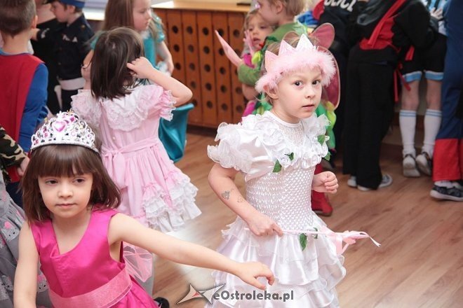 Ostrołęka: Zabawa choinkowa w Przedszkolu Miejskim nr 5 [10.02.2015] - zdjęcie #46 - eOstroleka.pl