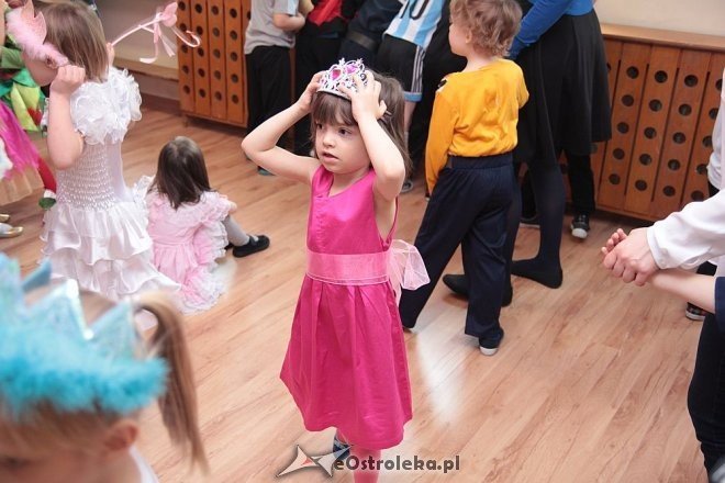 Ostrołęka: Zabawa choinkowa w Przedszkolu Miejskim nr 5 [10.02.2015] - zdjęcie #41 - eOstroleka.pl