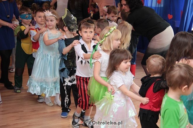 Ostrołęka: Zabawa choinkowa w Przedszkolu Miejskim nr 5 [10.02.2015] - zdjęcie #29 - eOstroleka.pl