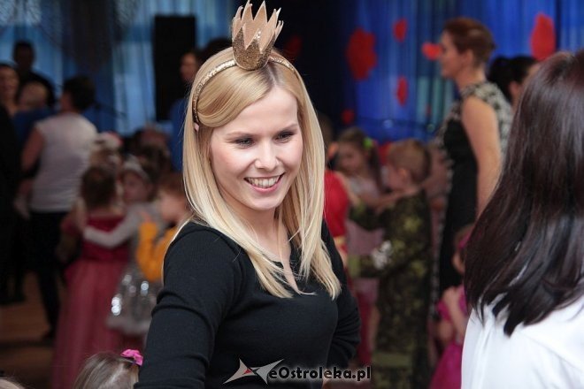 Ostrołęka: Zabawa choinkowa w Przedszkolu Miejskim nr 5 [10.02.2015] - zdjęcie #3 - eOstroleka.pl