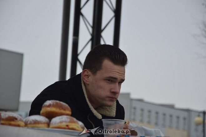 Mistrzostwa Ostrołeki w jedzeniu pączków [12.02.2015] - zdjęcie #11 - eOstroleka.pl