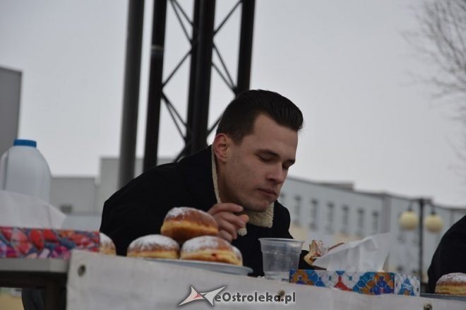 Mistrzostwa Ostrołeki w jedzeniu pączków [12.02.2015] - zdjęcie #26 - eOstroleka.pl