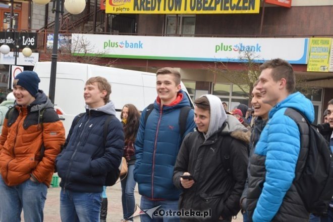 Mistrzostwa Ostrołeki w jedzeniu pączków [12.02.2015] - zdjęcie #28 - eOstroleka.pl
