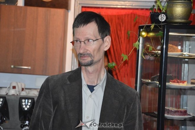 Wernisaż wystawy Ostrołęckiego Towarzystwa Fotograficznego [12.02.2015] - zdjęcie #4 - eOstroleka.pl