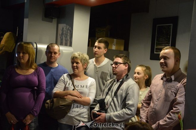 Wernisaż wystawy Ostrołęckiego Towarzystwa Fotograficznego [12.02.2015] - zdjęcie #3 - eOstroleka.pl