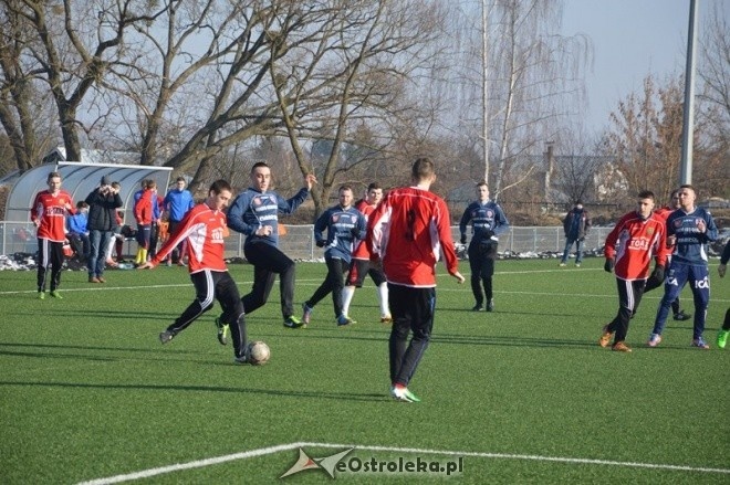 Narew Ostrołęka - Podlasie Sokołów Podlaski [14.02.2015] - zdjęcie #2 - eOstroleka.pl