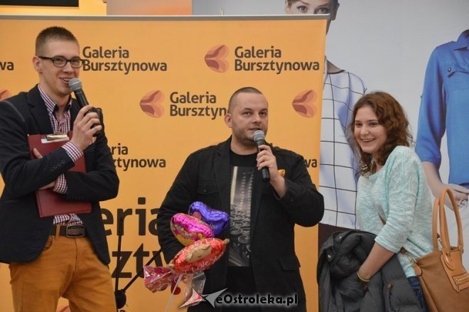 Walentynki w Galerii Bursztynowej [14.02.2015] - zdjęcie #3 - eOstroleka.pl
