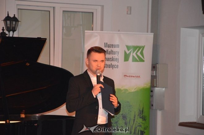 Koncert walentynkowy w Muzeum Kultury Kurpiowskiej [14.02.2015] - zdjęcie #21 - eOstroleka.pl