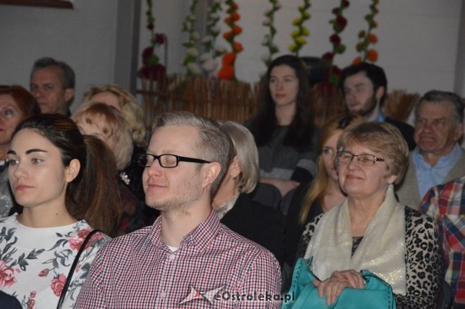 Koncert walentynkowy w Muzeum Kultury Kurpiowskiej [14.02.2015] - zdjęcie #33 - eOstroleka.pl