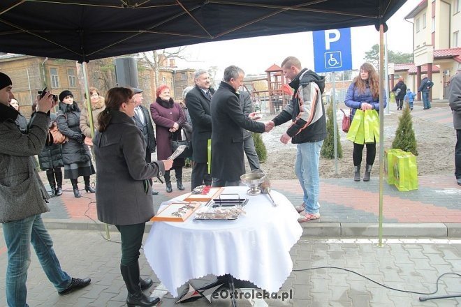 Ostrołęka: Klucze do mieszkań socjalnych przekazane [23.02.2015] - zdjęcie #19 - eOstroleka.pl