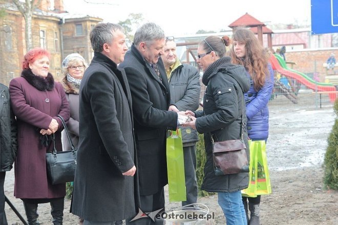 Ostrołęka: Klucze do mieszkań socjalnych przekazane [23.02.2015] - zdjęcie #5 - eOstroleka.pl