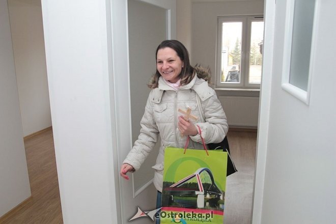 Ostrołęka: Klucze do mieszkań socjalnych przekazane [23.02.2015] - zdjęcie #24 - eOstroleka.pl