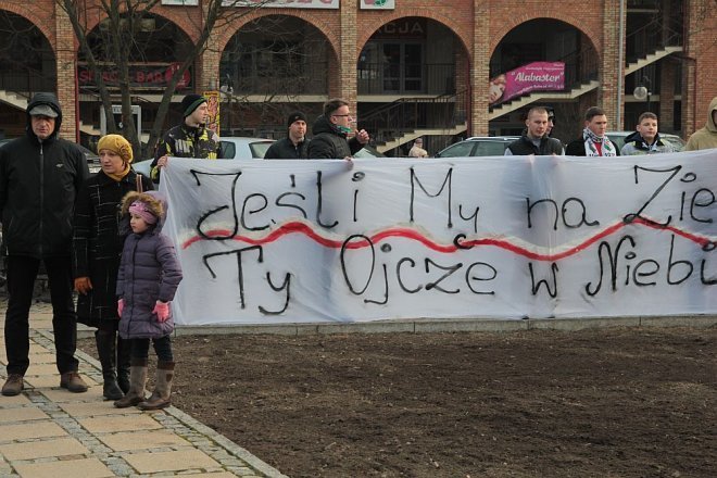 Miejskie obchody Narodowego Dnia Pamięci Żołnierzy Wyklętych [01.03.2015] - zdjęcie #9 - eOstroleka.pl