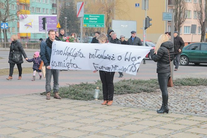 Miejskie obchody Narodowego Dnia Pamięci Żołnierzy Wyklętych [01.03.2015] - zdjęcie #11 - eOstroleka.pl