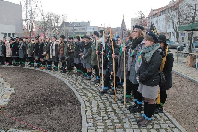 Miejskie obchody Narodowego Dnia Pamięci Żołnierzy Wyklętych [01.03.2015] - zdjęcie #30 - eOstroleka.pl