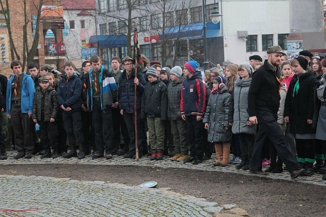 Miejskie obchody Narodowego Dnia Pamięci Żołnierzy Wyklętych [01.03.2015] - zdjęcie #36 - eOstroleka.pl