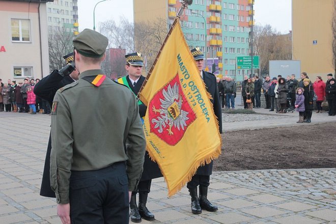 Miejskie obchody Narodowego Dnia Pamięci Żołnierzy Wyklętych [01.03.2015] - zdjęcie #33 - eOstroleka.pl