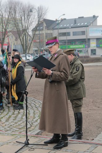 Miejskie obchody Narodowego Dnia Pamięci Żołnierzy Wyklętych [01.03.2015] - zdjęcie #89 - eOstroleka.pl